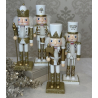 251015-5 Дерев’яний лускунчик